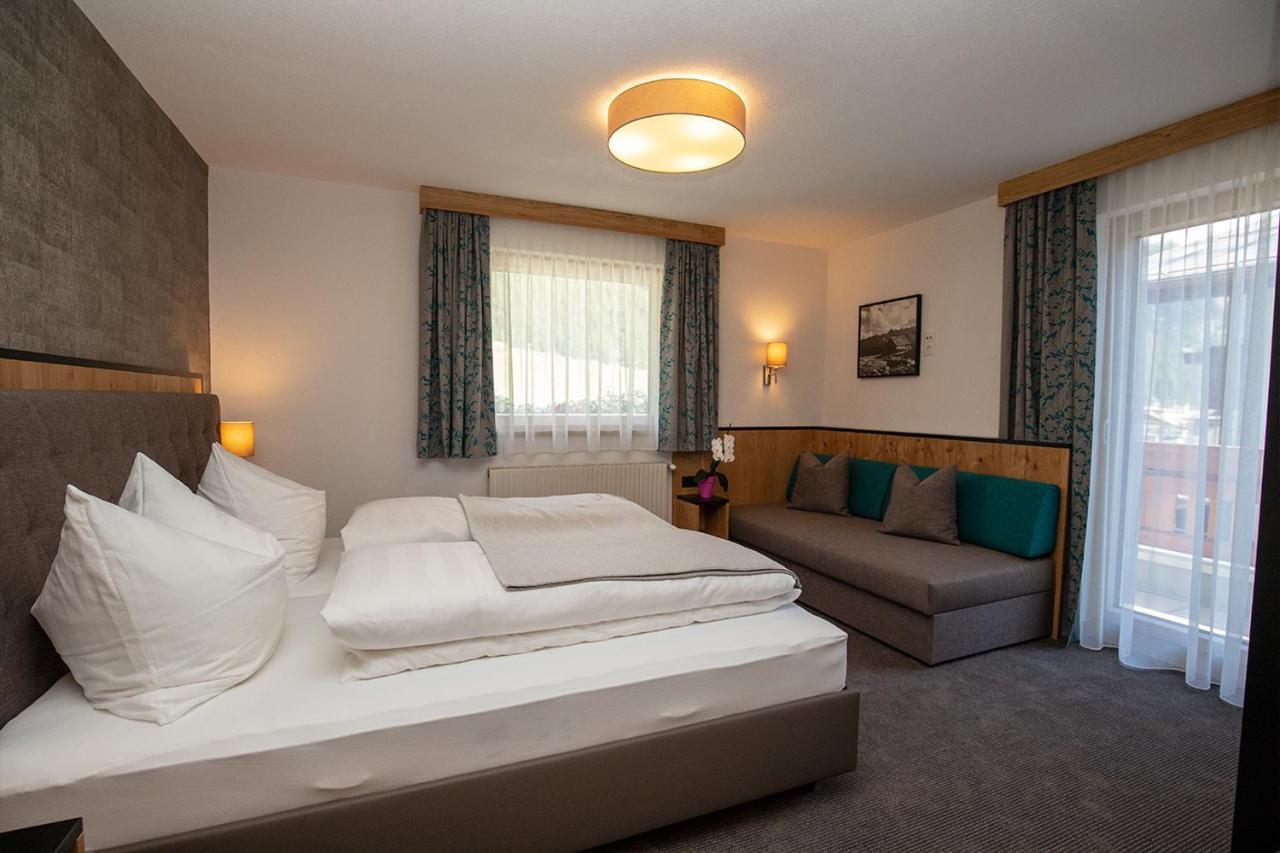 Hotel Garni Foersterheim Ишгль Экстерьер фото