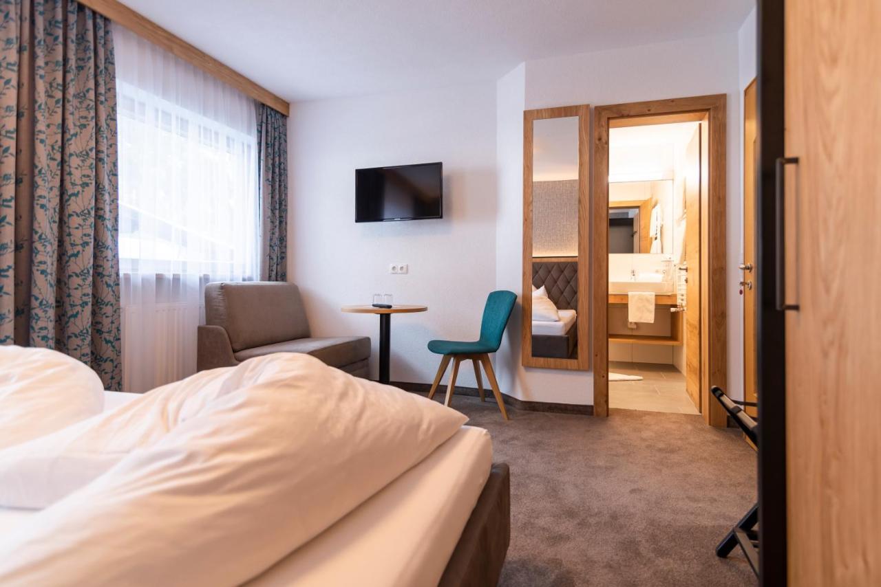 Hotel Garni Foersterheim Ишгль Экстерьер фото