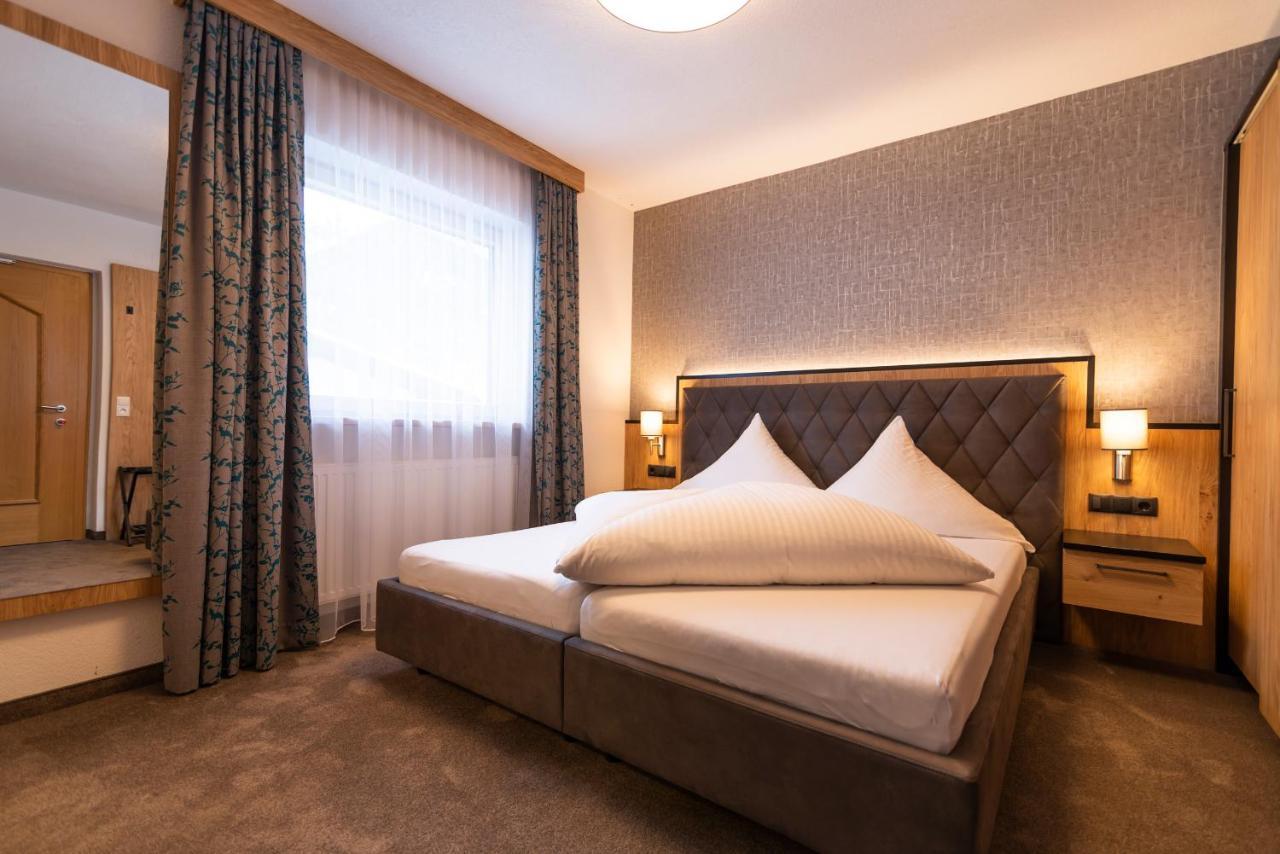 Hotel Garni Foersterheim Ишгль Экстерьер фото