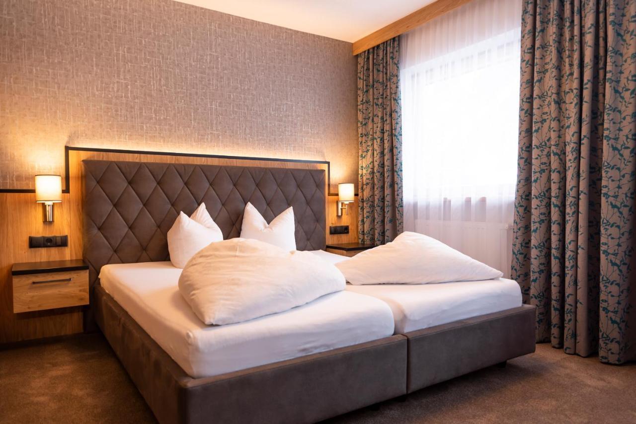 Hotel Garni Foersterheim Ишгль Экстерьер фото